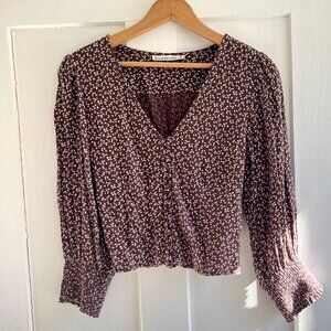 Abercrombie and Fitch Puff Sleeve Blouse